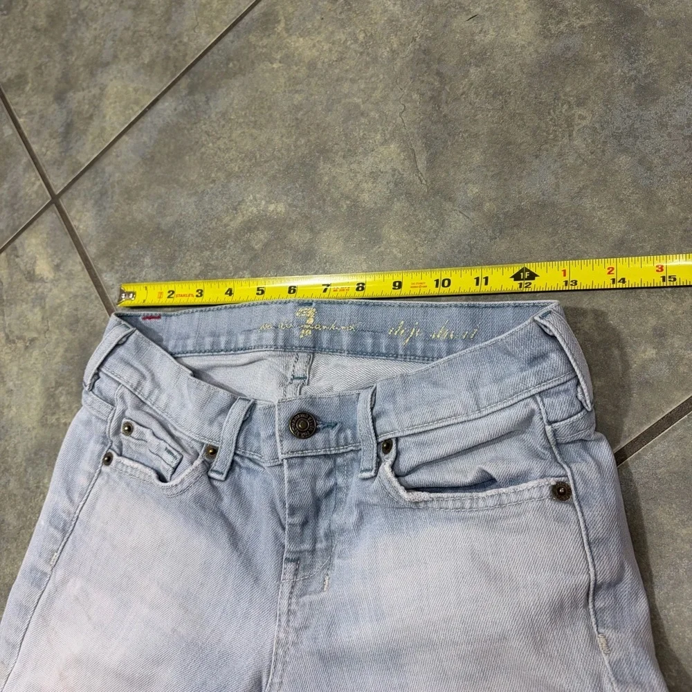 7 For All Mankind Sz 25 Dojo Bermuda Jeans Denim Shorts Light Wash Y2K Preppy - Picture 8 of 11